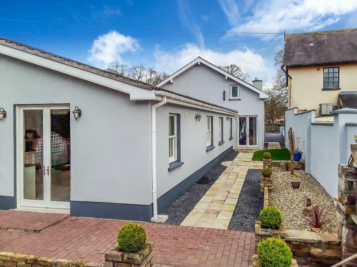 The Nore River House Hotell Kilkenny Exteriör bild